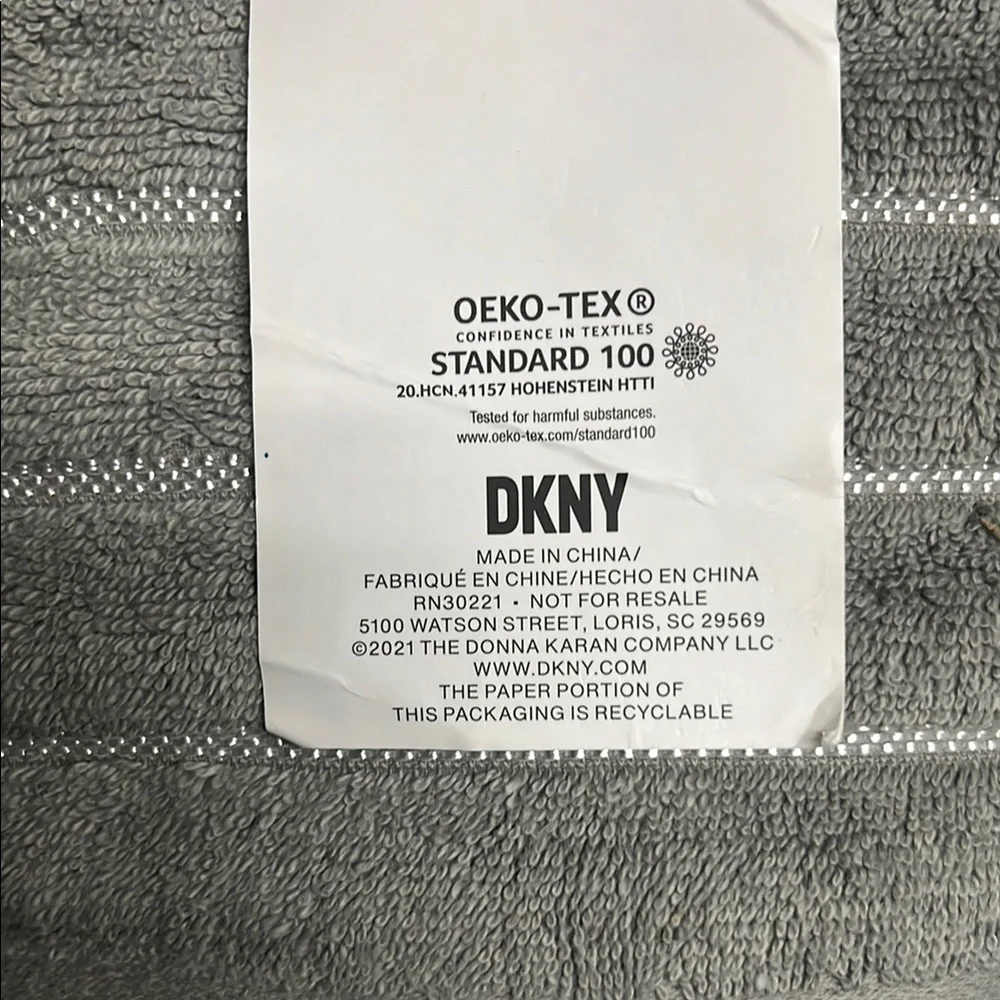 DKNY Gray Hand Towels Set